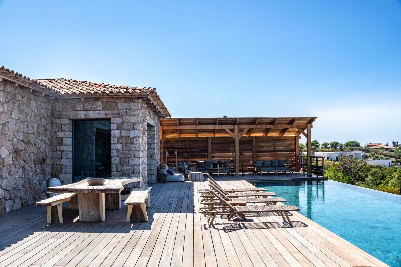 Piscine et bergerie Terra di Gaya